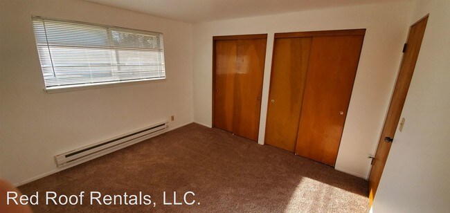 Building Photo - 3 br, 1 bath House - 301 118th St S