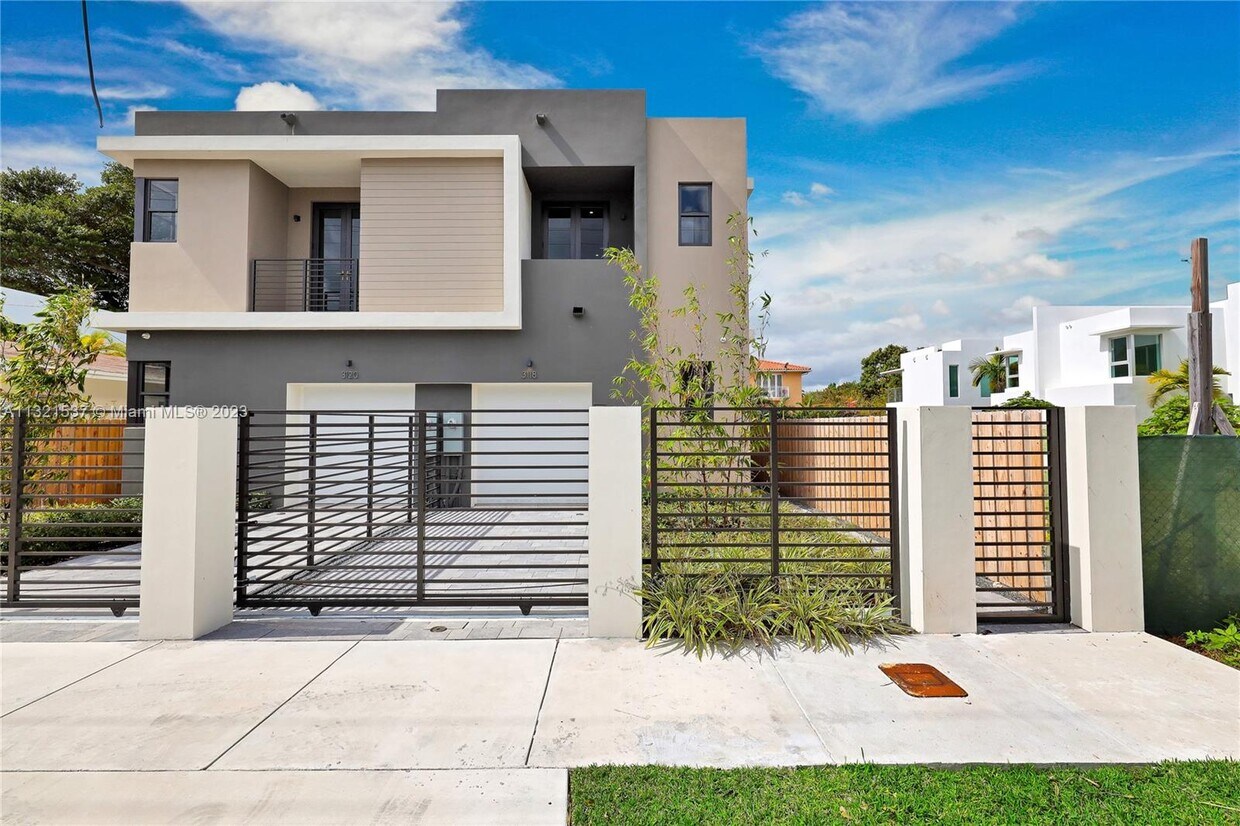 Foto principal - 3118 Elizabeth St