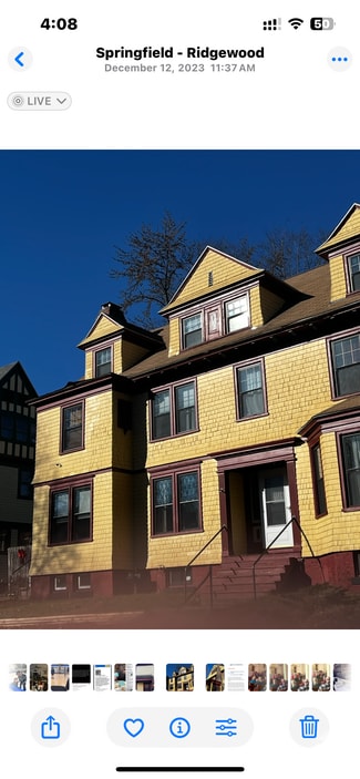 Building Photo - 130 Mulberry St