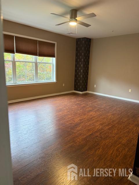 Foto del edificio - 414 Sloan Ct