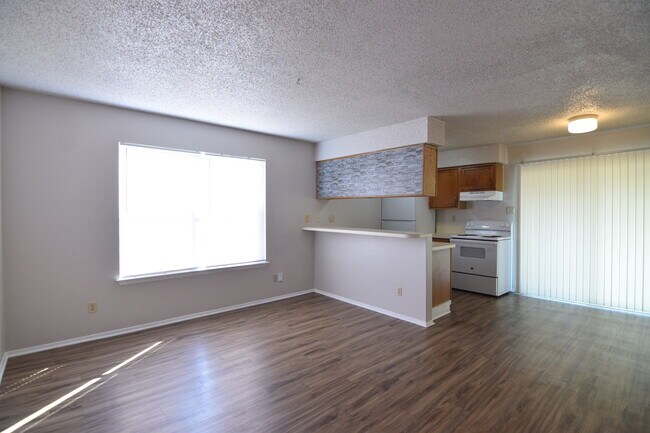 Foto del edificio - 1632 Ellen Pl