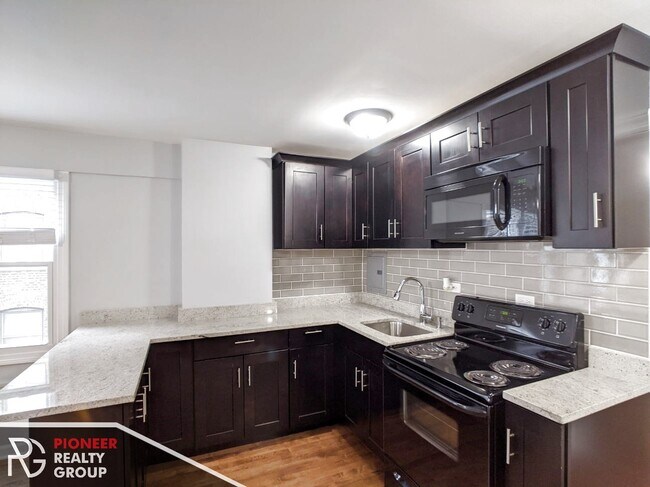Foto del edificio - 7710 N Sheridan Rd