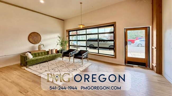 Foto del edificio - 626 SW 6th St