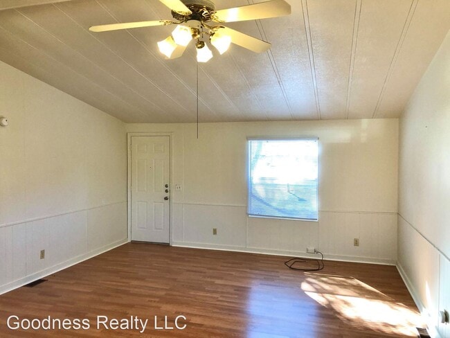 Building Photo - 3 br, 2 bath House - 1103 Lipan Trail