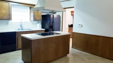 Building Photo - 5435 Mossy Timbers Dr