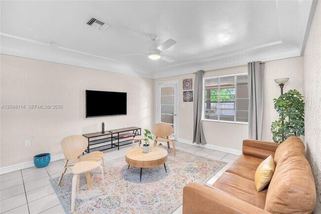 Foto del edificio - 261 SW 15th St