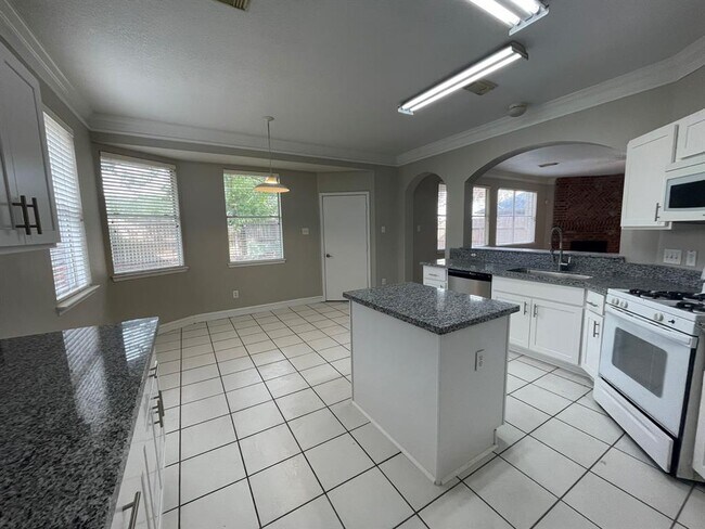 Foto del edificio - 1335 Coppercrest Dr