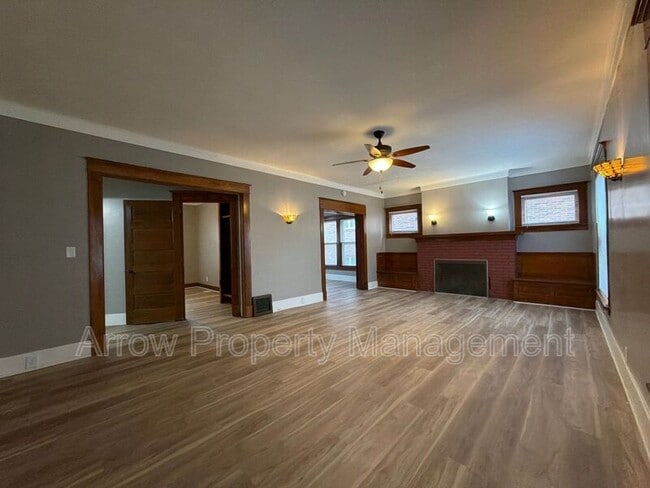 Foto del edificio - 1820 A St