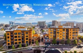 Building Photo - 611 S 8th St