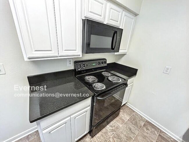 Foto del edificio - 3516 E Richmond Rd