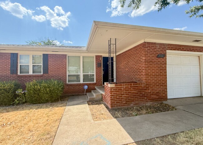Building Photo - 3116 NW 65th St