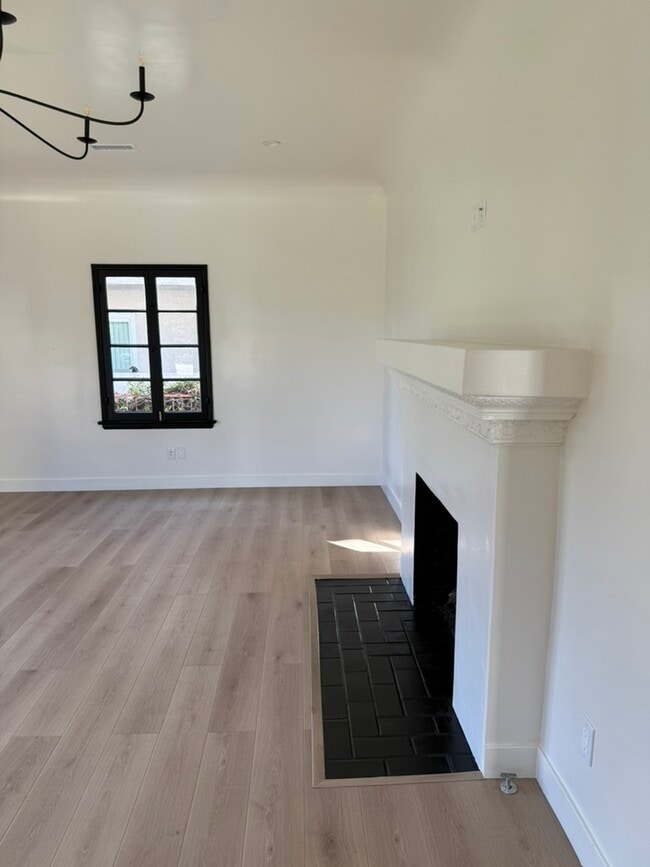 Building Photo - 2503 20th St