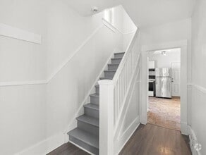 Building Photo - 1565 Ross Ave