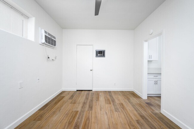 Foto del interior - E Street Apartments