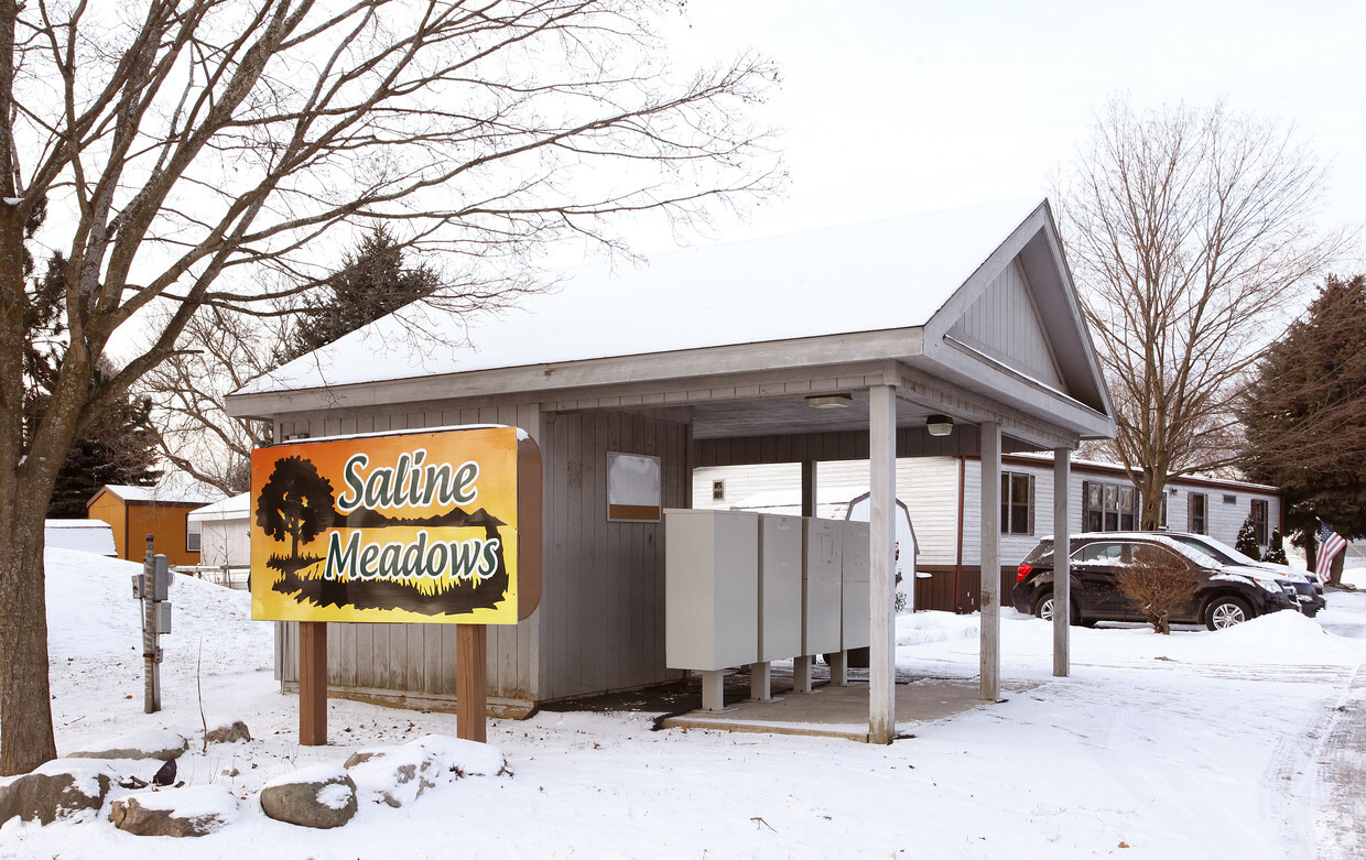 Building Photo - Saline Meadows