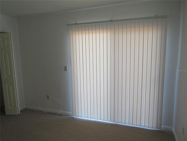 Foto del edificio - 27162 Sunnybrook Rd