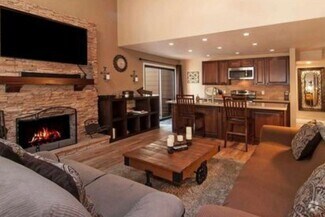 Building Photo - 123 Juanita Dr