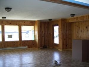  - 33 E Hodeck St