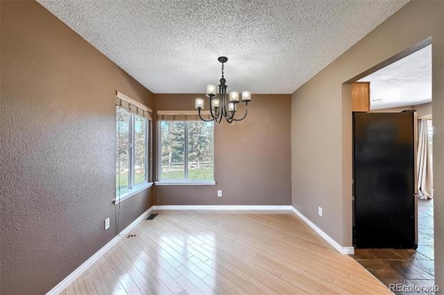 Building Photo - 9306 S Pepperwood Ln