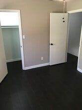 Building Photo - 110 Hillpine Trl