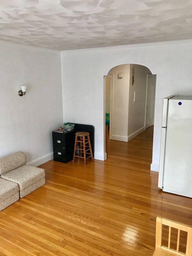 Foto del edificio - 550 Centre St