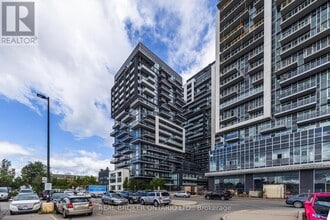 Building Photo - 2081 Fairview St