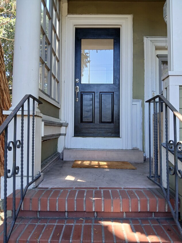 Foto principal - 2602 Martin Luther King Jr Way