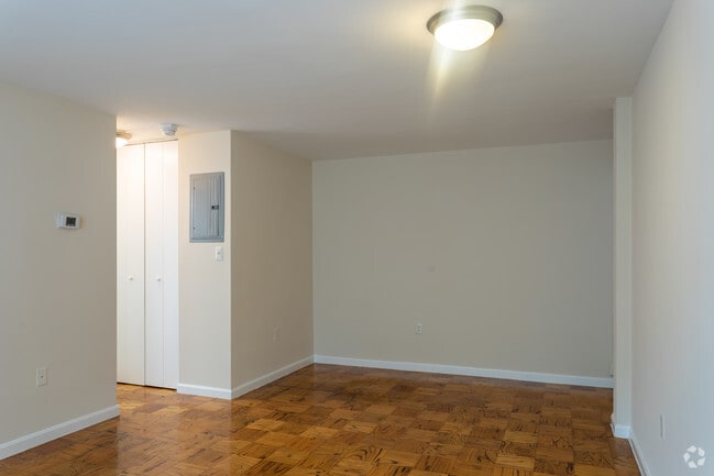 Apartamento 301 de una habitación - The Park East Apartments