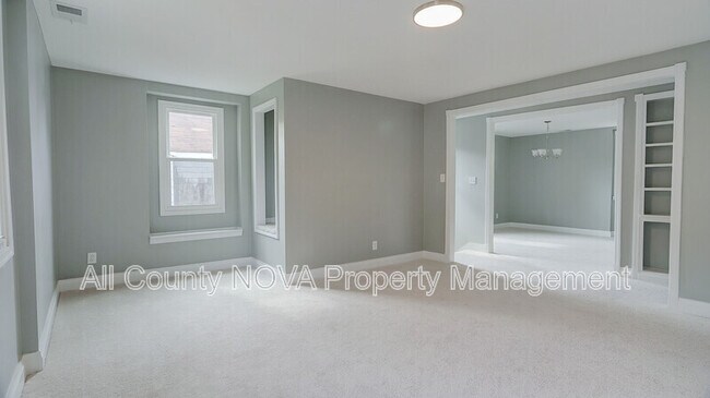 Building Photo - 6110 41st Ave
