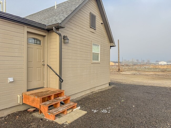 Foto del edificio - Cozy Single-Family Home with large yard in Caldwell