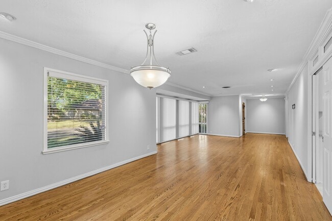 Foto del edificio - 3338 Prospect St