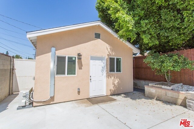 Foto del edificio - 14744-14746 Blackhawk St