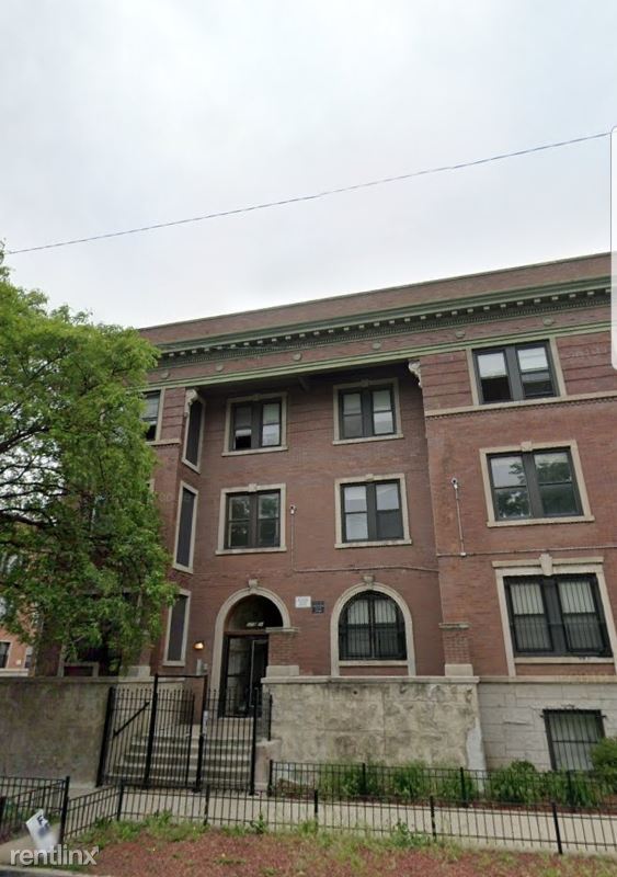 Primary Photo - 5258 S King Dr