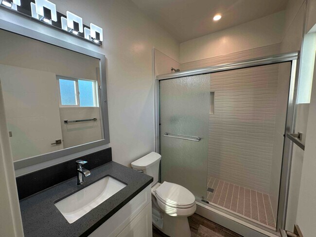 Foto del edificio - 4686 Craigie St