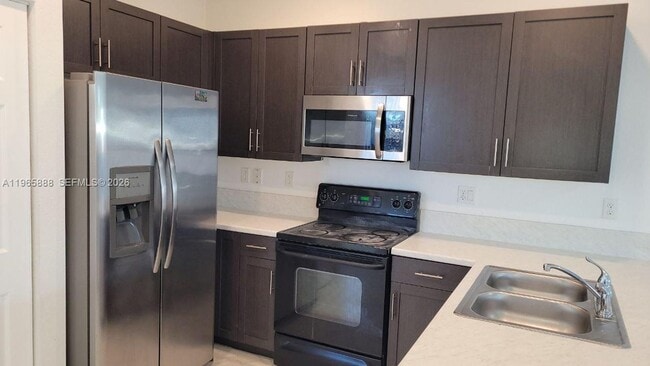 Foto del edificio - 22910 SW 127th Pl