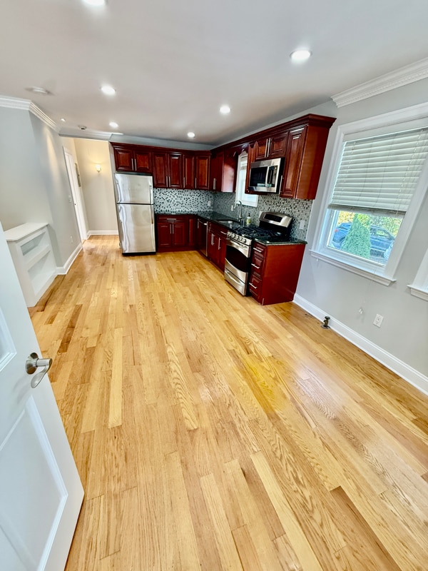 Photo - 27 Cambridge Ave (White Plains, NY)