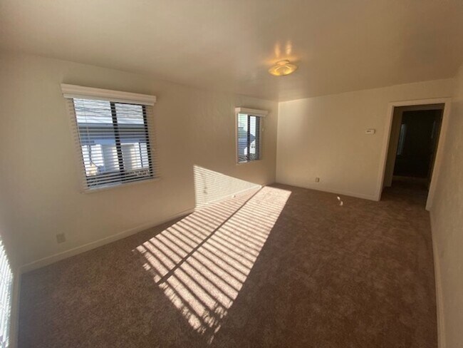 Foto del edificio - Cozy Monterey Home!