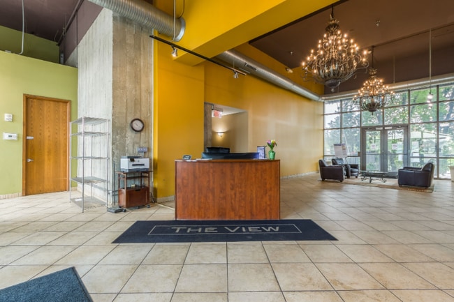 Building Photo - 600 Admiral Blvd