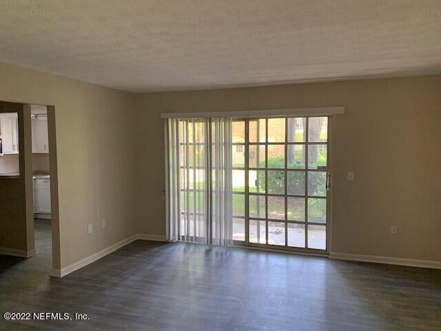 Foto del edificio - 5201 Atlantic Blvd