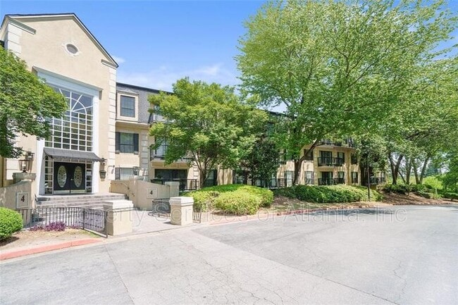 Photo - 4115 Pine Heights Dr NE House