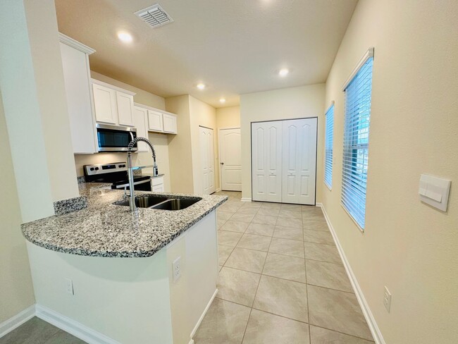 Foto del edificio - St. Augustine Beauty! 3/2.5 Townhome in th...