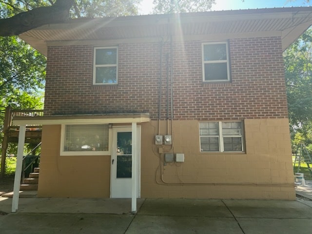 Building Photo - 2420 20th Ave