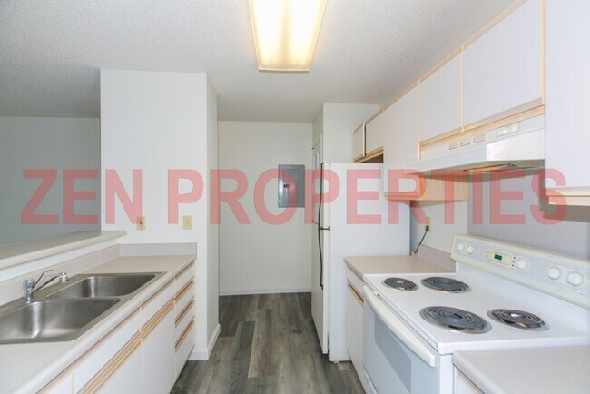 Building Photo - 95-1150-1150 Makaikai St