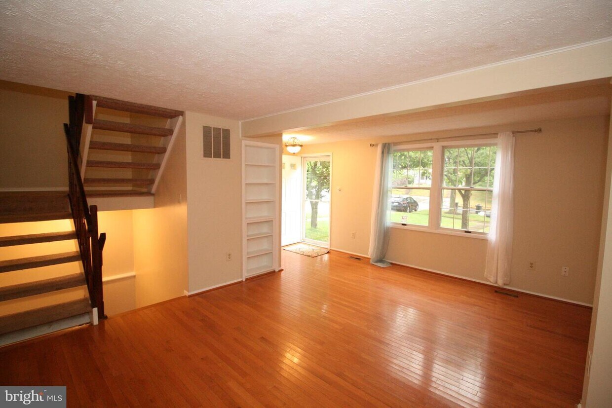 17231 Epsilon Pl, Derwood, MD 20855 Townhome Rentals in Derwood MD