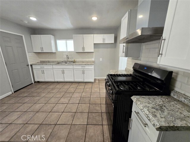 Building Photo - 16466 Arrow Blvd