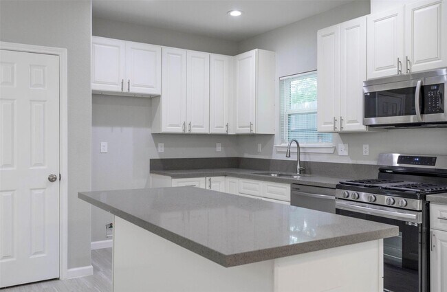 Foto del edificio - 5801 Phillips St