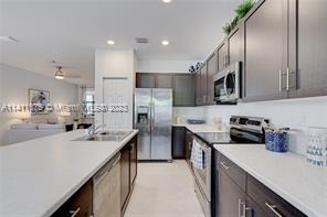 Building Photo - 3434 W 108th St