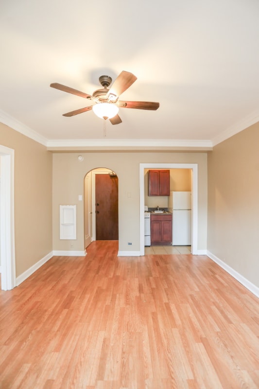Photo - 922 W Eastwood Ave Apartment