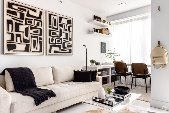 Studio - 360SF - Signal Hill Studios