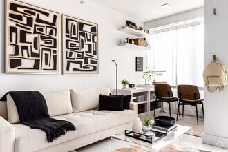 Studio - 360SF - Signal Hill Studios